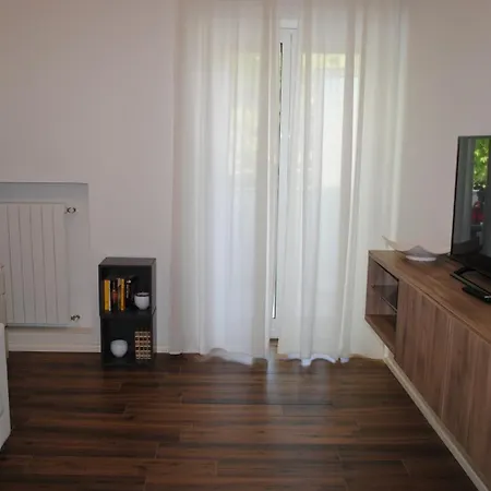 Maison Sama ' Andria
